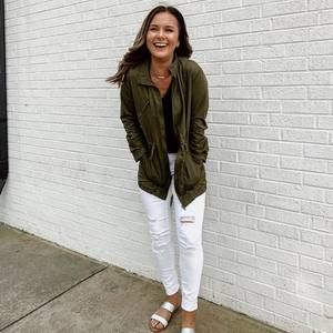 Meet your Posher, Sidney